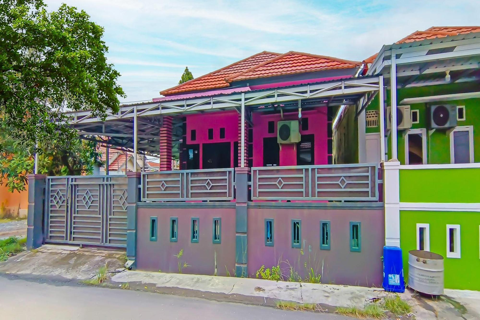 Hotel Spot On 92466 Adam Kost Syariahnearwisata Jembatan Barito Banjarmasin  Exteriér fotografie
